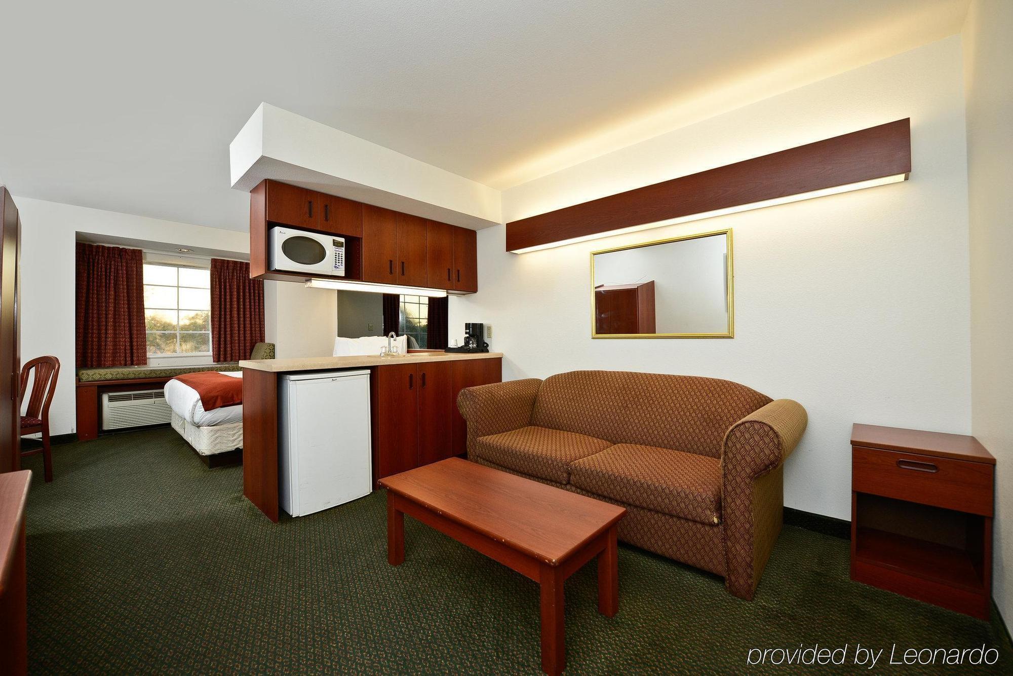 Americas Best Value Inn Lake Charles Interstate 210 Kültér fotó
