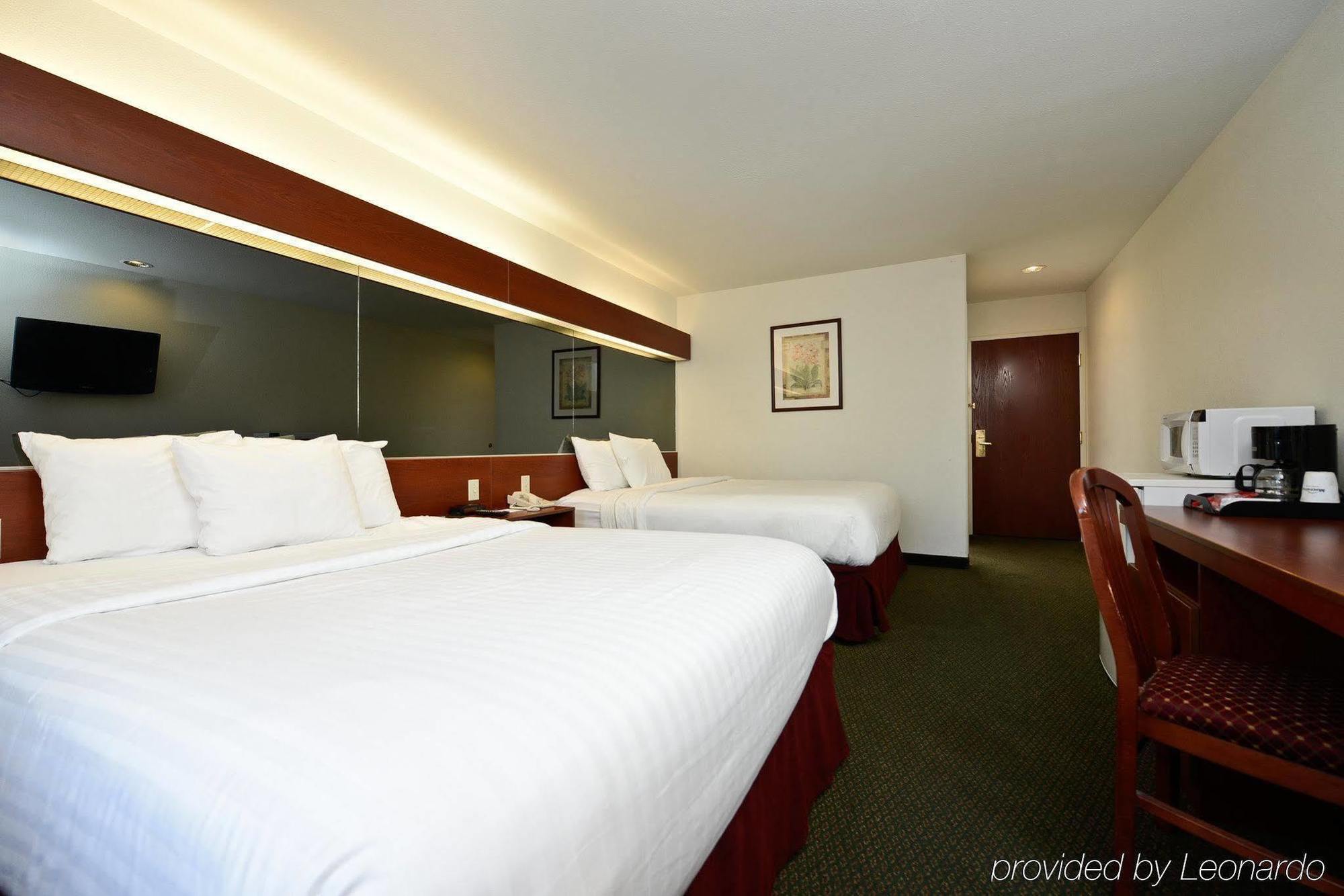 Americas Best Value Inn Lake Charles Interstate 210 Kültér fotó